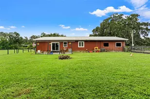 18351 Kuka Ln, Spring Hill, FL 34610 - Photo 61