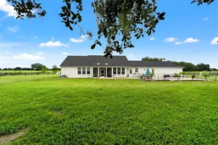 18351 Kuka Ln, Spring Hill, FL 34610 - Photo 45