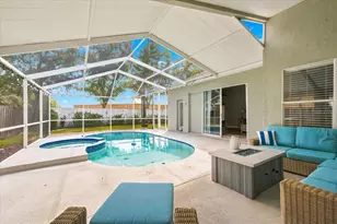 18009 Palm Breeze Dr, Tampa, FL 33647 - Photo 3