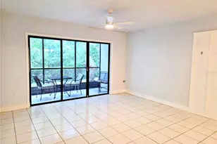 1236 Pine Ridge Cir W, Tarpon Springs, FL 34688 - Photo 3