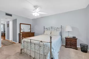 4715 Bay St NE, Saint Petersburg, FL 33703 - Photo 21
