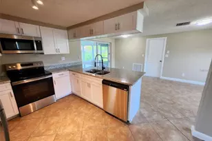 7146 Carmel Ave, New Port Richey, FL 34655 - Photo 9
