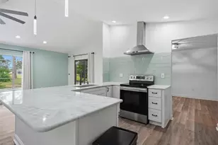 5298 Florentine Ct, Spring Hill, FL 34608 - Photo 9