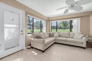 9126 Bassett Ln, New Port Richey, FL 34655 - Photo 15