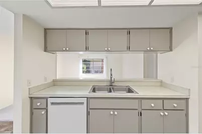 7103 Crown Oaks Drive, Spring Hill, FL 34606 - Photo 19