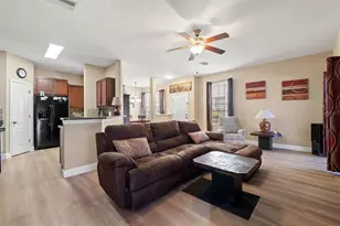 8423 Blue Rock Dr, New Port Richey, FL 34653 - Photo 11