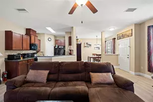 8423 Blue Rock Dr, New Port Richey, FL 34653 - Photo 9