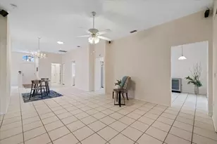 12128 Loblolly Pine Dr, New Port Richey, FL 34654 - Photo 3