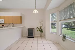 12128 Loblolly Pine Dr, New Port Richey, FL 34654 - Photo 21