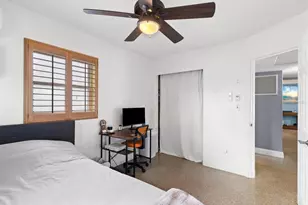 2375 N 81st Street N, Saint Petersburg, FL 33710 - Photo 19
