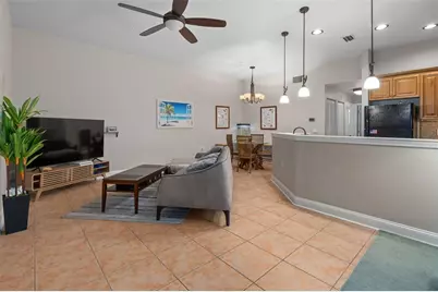 701 Mirror Lake Drive N #120, Saint Petersburg, FL 33701 - Photo 15