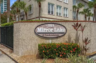 701 Mirror Lake Dr N, Saint Petersburg, FL 33701 - Photo 5