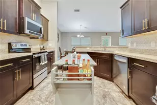 12342 Quigley Ave, Weeki Wachee, FL 34614 - Photo 11