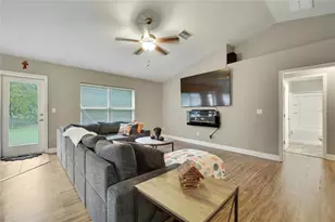 12342 Quigley Ave, Weeki Wachee, FL 34614 - Photo 3