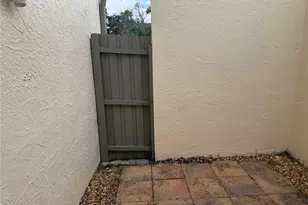 13811 Lazy Oak Dr, Tampa, FL 33613 - Photo 17
