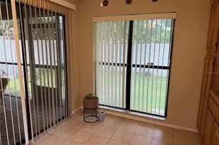 13811 Lazy Oak Dr, Tampa, FL 33613 - Photo 13