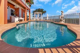 4613 Harborpointe Dr, Port Richey, FL 34668 - Photo 5