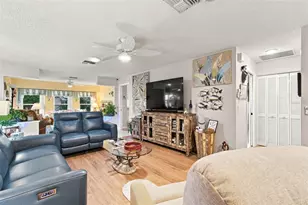 6694 Pin Oak Ct, Spring Hill, FL 34606 - Photo 9