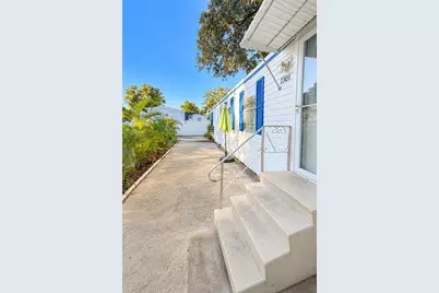 1301 Live Oak Parkway, Tarpon Springs, FL 34689 - Photo 3