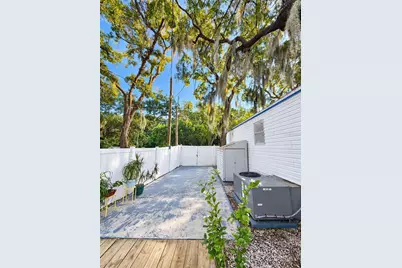 1301 Live Oak Parkway, Tarpon Springs, FL 34689 - Photo 17