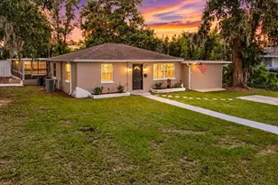 14402 13th St, Dade City, FL 33523 - Photo 1