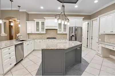 918 Shoals Landing Drive, Brandon, FL 33511 - Photo 17