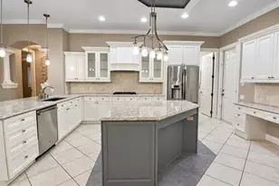 918 Shoals Landing Dr, Brandon, FL 33511 - Photo 17