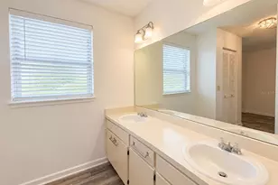 1420 Colonnades Cir S, Lakeland, FL 33811 - Photo 11