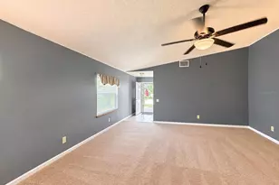 1420 Colonnades Cir S, Lakeland, FL 33811 - Photo 5