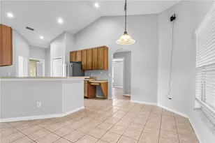 2264 Viehman Tr, Kissimmee, FL 34746 - Photo 9
