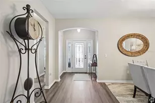 11030 Paradise Point Way, New Port Richey, FL 34654 - Photo 7