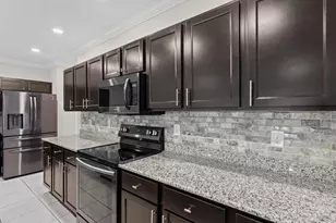 6337 Nodoc Rd, Spring Hill, FL 34609 - Photo 15