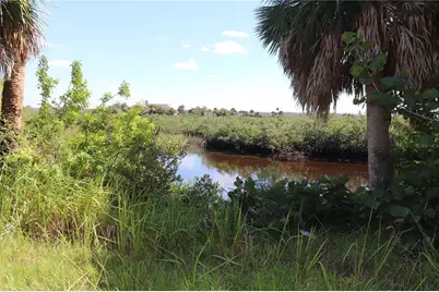 10501 Pine Island Drive, Weeki Wachee, FL 34607 - Photo 5