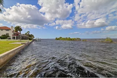 5767 Westshore Drive, New Port Richey, FL 34652 - Photo 67