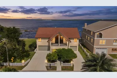 5767 Westshore Drive, New Port Richey, FL 34652 - Photo 3