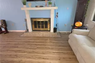 2101 Sunset Point Rd, Clearwater, FL 33765 - Photo 5
