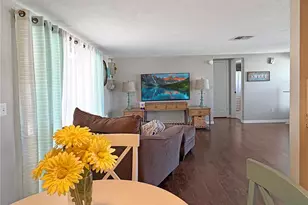 7910 Ilex Dr, Port Richey, FL 34668 - Photo 17