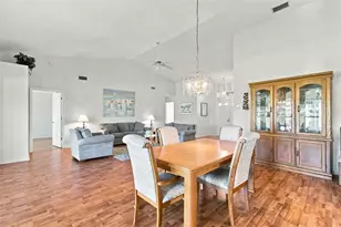 11115 Sun Tree Rd, Hudson, FL 34667 - Photo 7