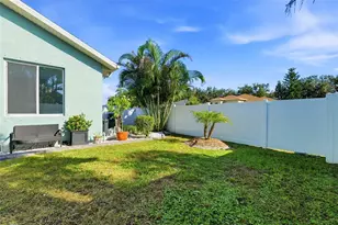 1623 Vistoso Ln, Ruskin, FL 33573 - Photo 21