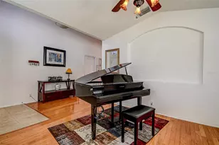624 N Lake Blvd, Tarpon Springs, FL 34689 - Photo 5