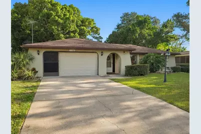 11122 Maderia Street, Spring Hill, FL 34609 - Photo 37
