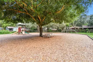 1922 Beachway Ln, Odessa, FL 33556 - Photo 47