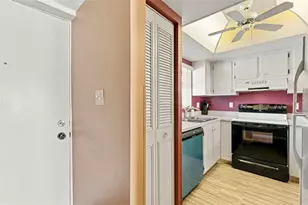2400 Winding Creek Blvd, Clearwater, FL 33761 - Photo 5