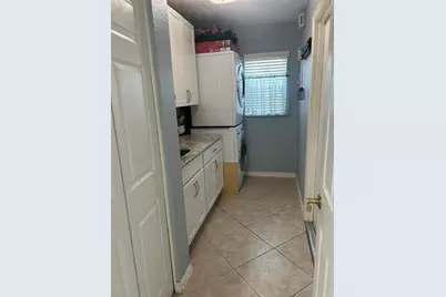 9019 Lismore Court, Weeki Wachee, FL 34613 - Photo 15