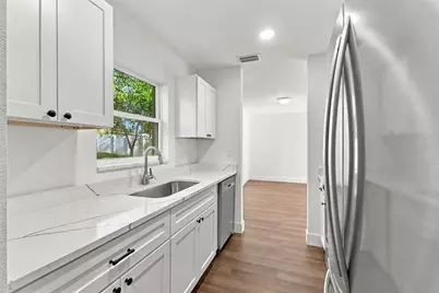 5065 Bromley Avenue, Spring Hill, FL 34609 - Photo 11