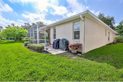 15017 Tamarind Loop, Spring Hill, FL 34609 - Photo 5