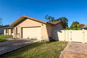 1804 Orange Hill Dr, Brandon, FL 33510 - Photo 3