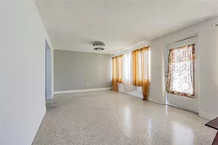 1834 Shore Dr S, South Pasadena, FL 33707 - Photo 9