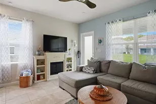 12259 Grizzly Ln, New Port Richey, FL 34654 - Photo 5