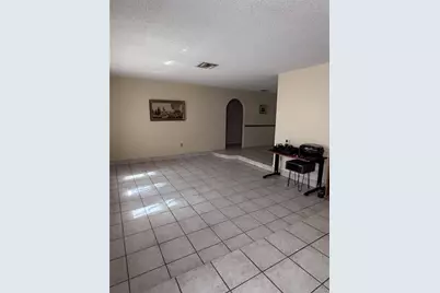 209 Leafwood Road, Tarpon Springs, FL 34689 - Photo 3